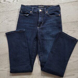 Banana Republic Mid-Rise Cropped Flare Jeans in EUC